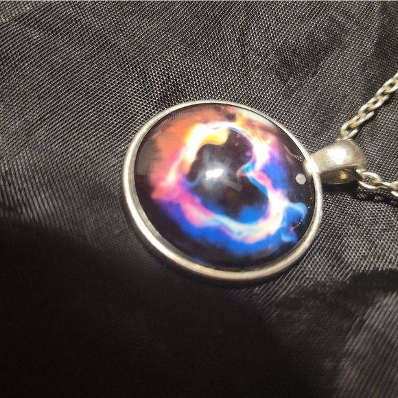 Eternal Flame Fiery Heart Cabochan Necklace - Picture 5 of 11